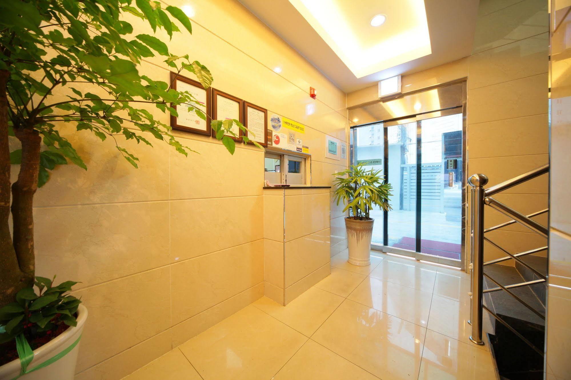 Iris Motel Busan Exterior foto
